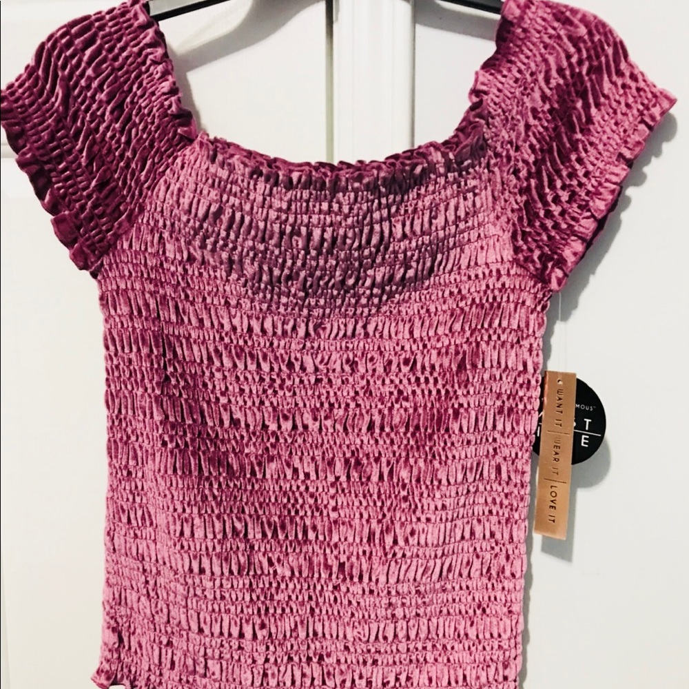 Shirt👠👠👠 - Picture 3 of 5